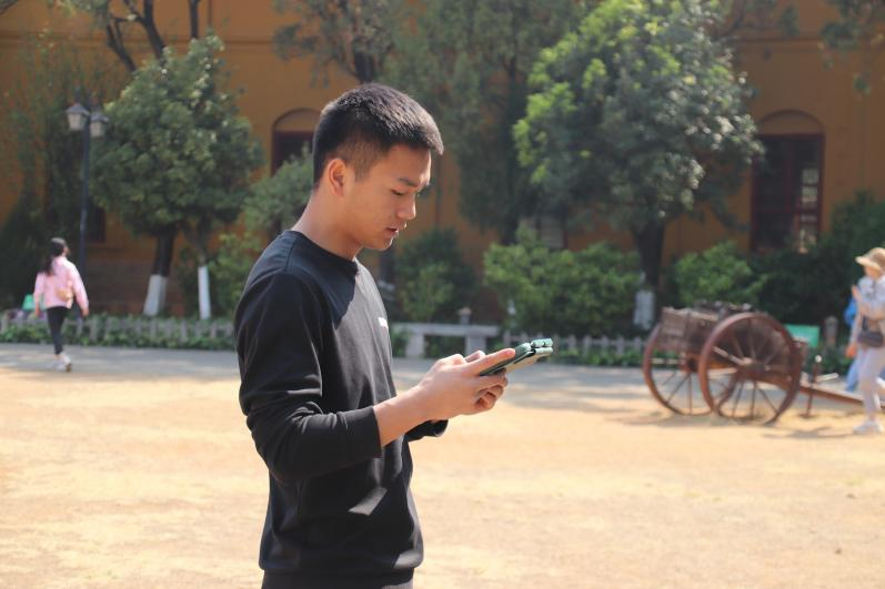 党团联动，同上一堂党课——寻红色经典，颂青春华章